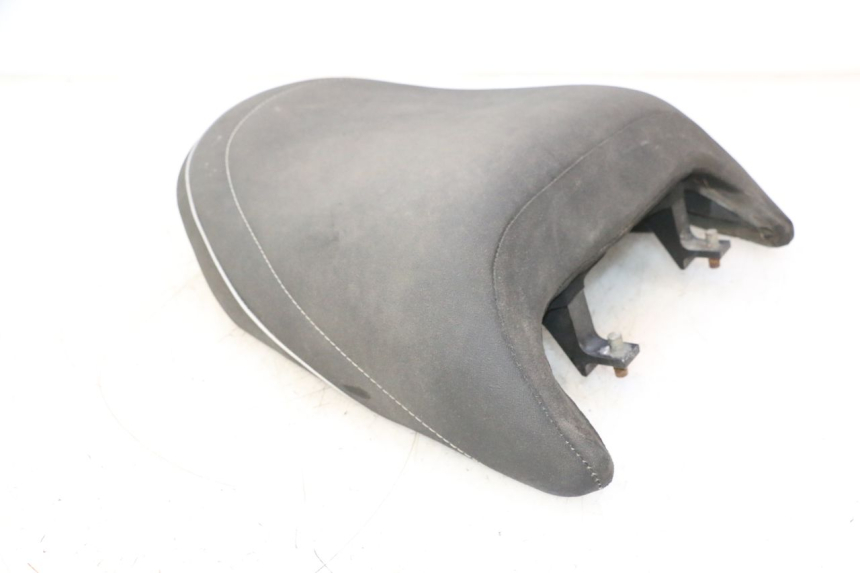 photo de SITZ YAMAHA FJR 1300 (2001 - 2005) - Weitere Ansicht des Artikels