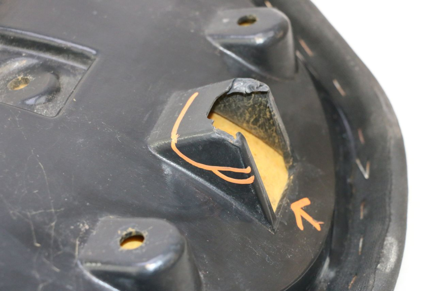 photo de SITZ YAMAHA FJR 1300 (2001 - 2005) - Details der Befestigungspunkte