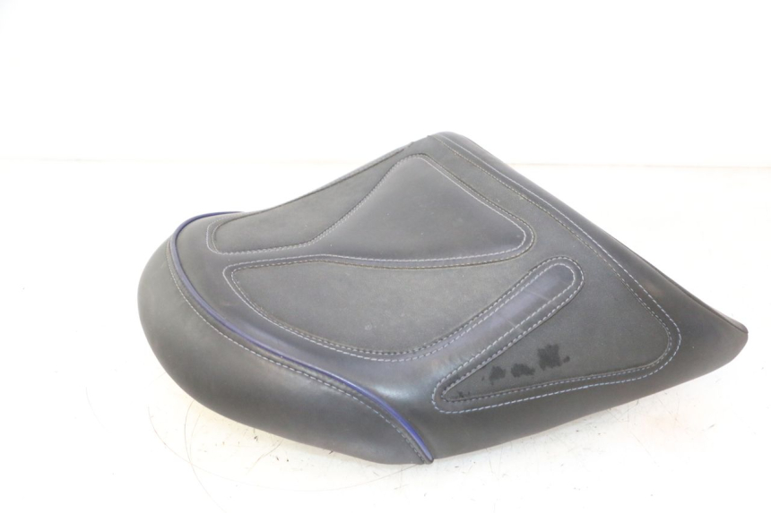 photo de SITZ YAMAHA FJR 1300 (2001 - 2005) - Oberflächenzustand und Material