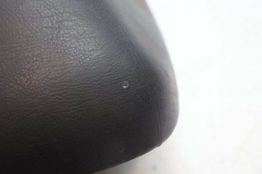 photo de SITZ HONDA FJS SILVER WING SILVERWING 400 (2005 - 2008) - Hochauflösende Nahaufnahme