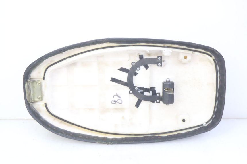 photo de SITZBANK KREIDLER FLORY CLASSIC 4T 50 (2013 - 2023) - Hochauflösende Nahaufnahme