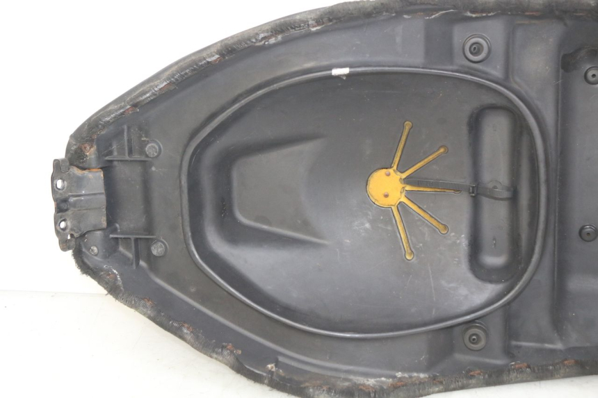 photo de SELLE PIAGGIO FLY 2T 50 (2004 - 2017) - Detaillierte Sichtprüfung