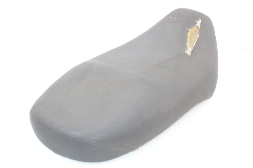 photo de SELLE PIAGGIO FLY 2T 50 (2004 - 2017) - Details der Befestigungspunkte