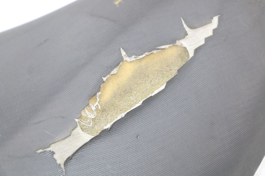 photo de SELLE PIAGGIO FLY 2T 50 (2004 - 2017) - Oberflächenzustand und Material