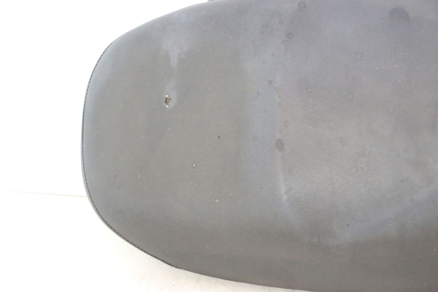 photo de SELLE PIAGGIO FLY 2T 50 (2004 - 2017) - Detailansicht des Bauteils