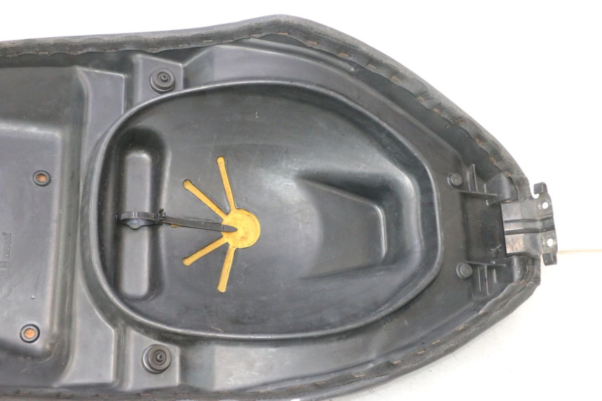 photo de SELLE PIAGGIO FLY 2T 50 (2004 - 2017) - Detaillierte Sichtprüfung