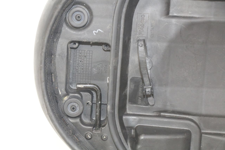 photo de SITZBANK PIAGGIO FLY 4T 50 (2013 - 2017) - Ergänzendes Produktfoto