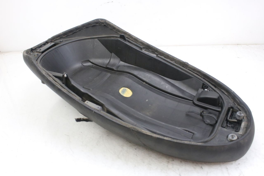 photo de SITZBANK PIAGGIO FLY 4T 50 (2013 - 2017) - Gesamtansicht des Produkts