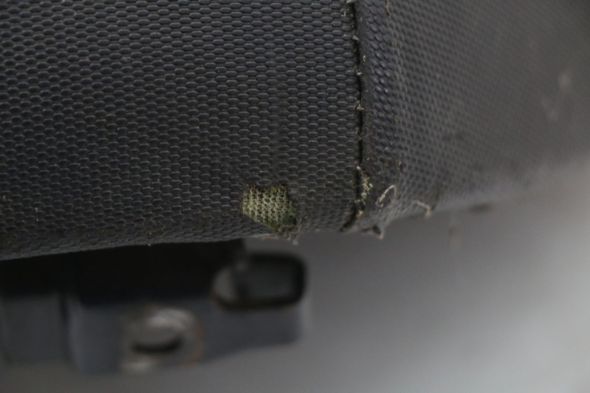 photo de SITZ PIAGGIO FLY 4T 50 (2004 - 2010) - Hochauflösende Nahaufnahme