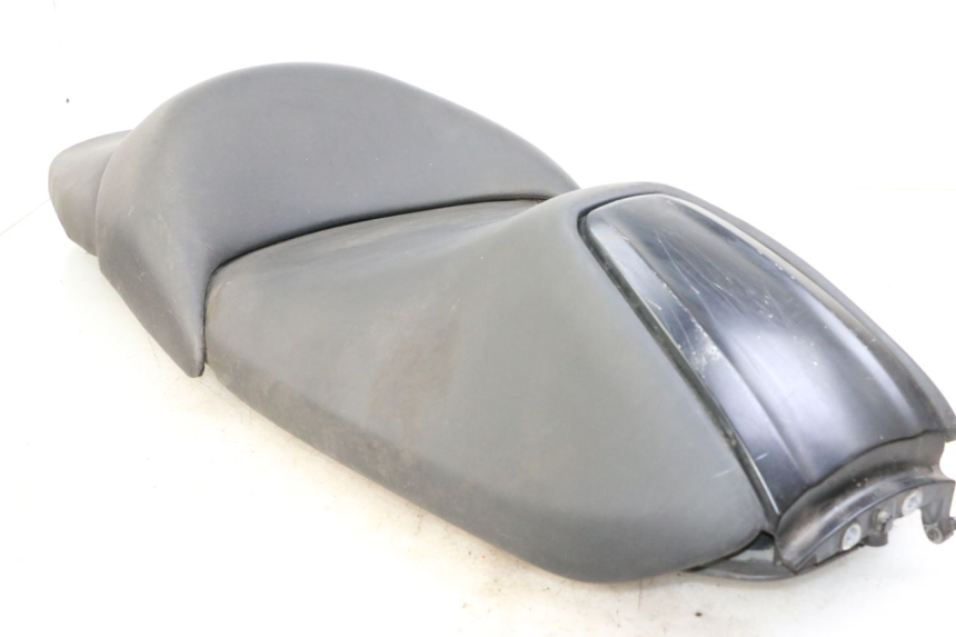 photo de SITZ HONDA FORZA ABS 300 (2013 - 2017) - Weitere Ansicht des Artikels