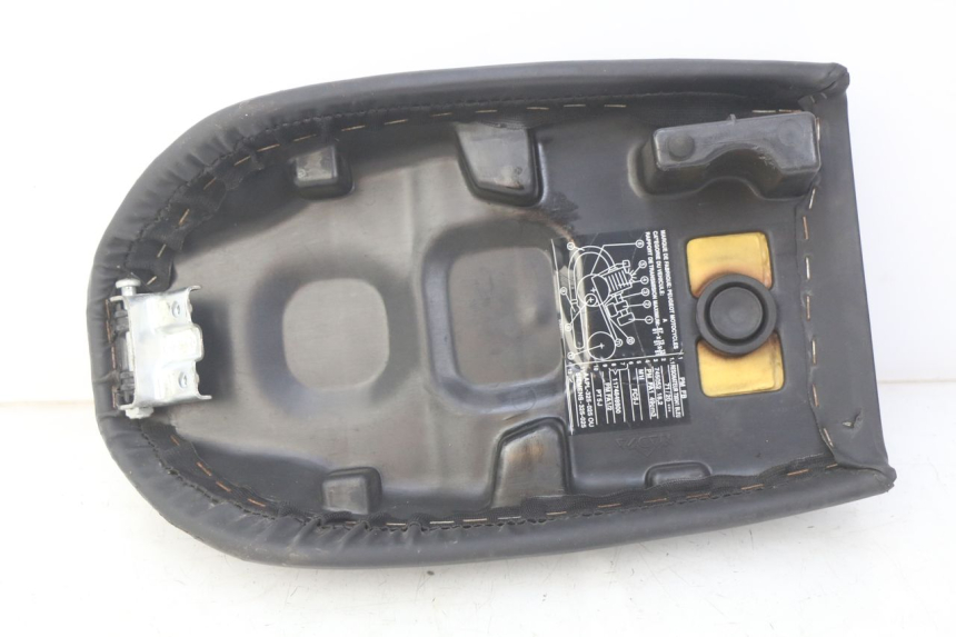 photo de SELLE PEUGEOT FOX 50 (1995 - 2003) - Geprüftes Gebrauchtteil