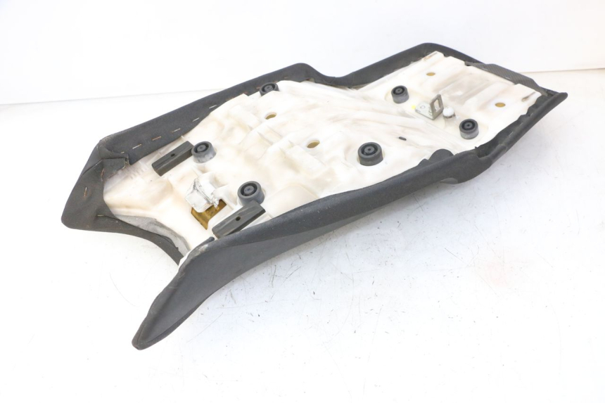 photo de SITZ YAMAHA FZ6 FAZER S2 600 (2007 - 2011) - Gesamtansicht des Produkts