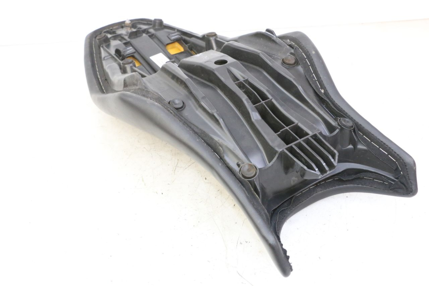 photo de SITZ BMW G310 R 310 (2016 - 2020) - Zoom auf Gebrauchszustand