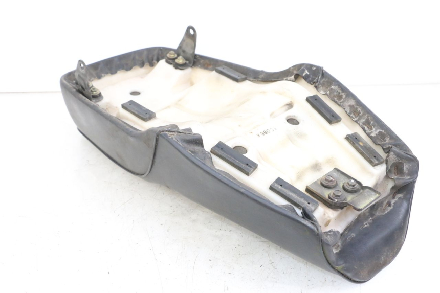 photo de SITZ SUZUKI GN 125 (1997 - 2000) - Alternative Perspektive