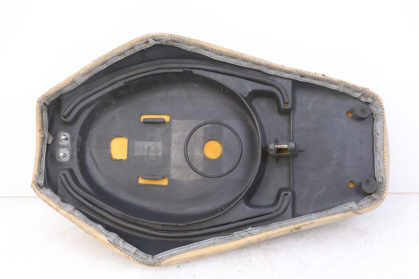 photo de SITZ GOES WIKI 125 (2010 - 2015) - Kennzeichnungen und Originalreferenzen