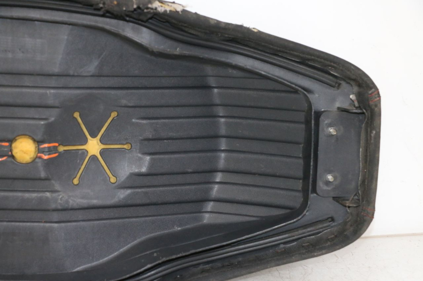 photo de SITZ NECO GPX LC 2T 50 (2014 - 2018) - Fokus auf die Struktur