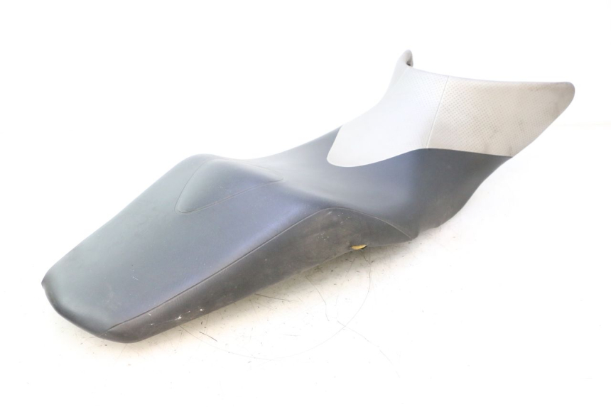 photo de SITZ SUZUKI GSR 600 (2005 - 2012) - Zoom auf Komponenten