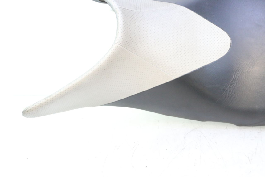 photo de SITZ SUZUKI GSR 600 (2005 - 2012) - Alternativer Blickwinkel
