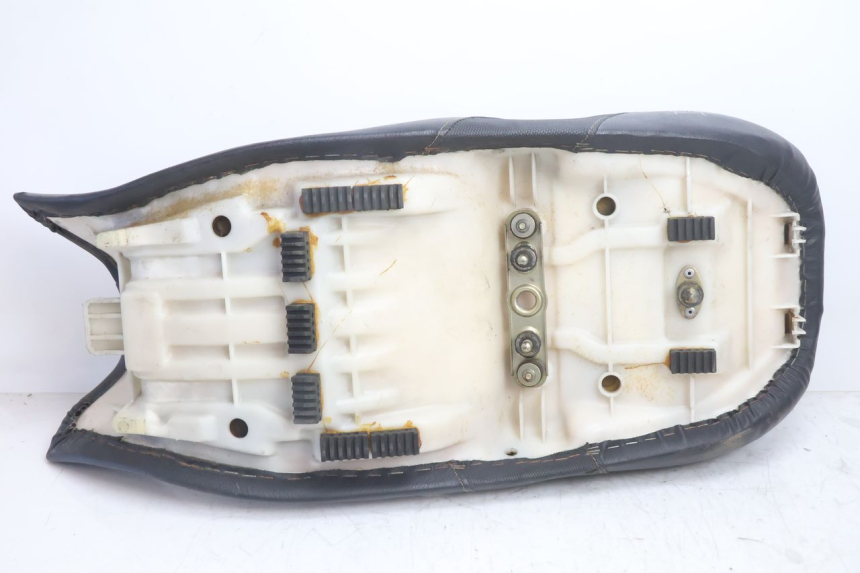 photo de SITZ SUZUKI GSX F GSXF 750 (1988 - 1998) - Details der Befestigungspunkte