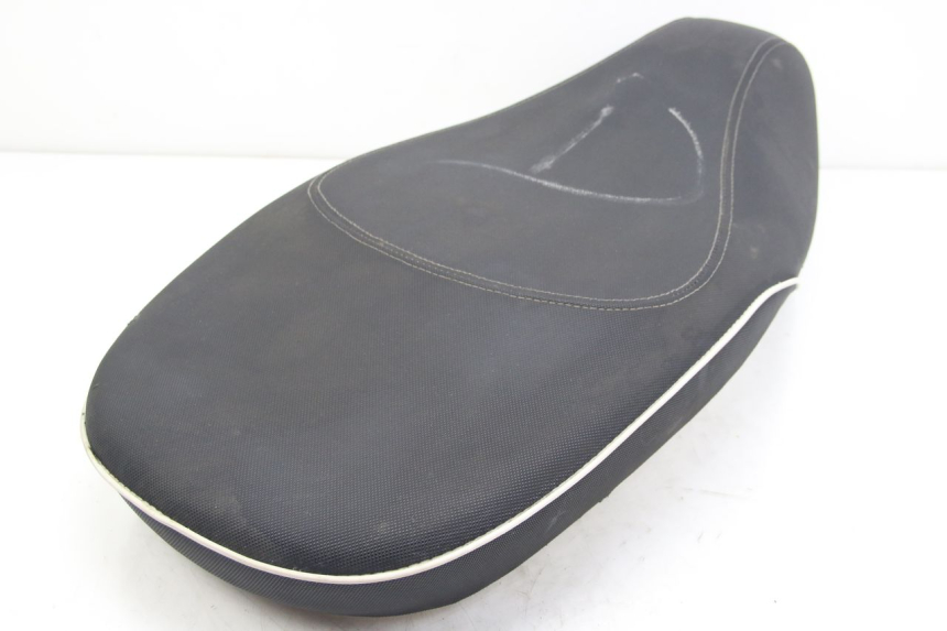 photo de SELLE JM MOTORS GT LINE 4T 50 (2021 - 2023) - Zoom auf Gebrauchszustand