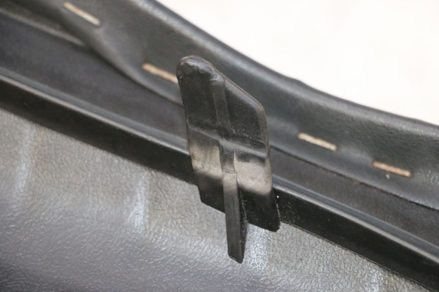 photo de SITZ DAELIM HISTORY 125 (2001 - 2002) - Detailansicht des Bauteils