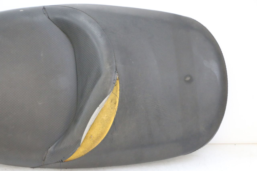 photo de SELLE HONDA FES S-WING SWING ABS 125 (2007 - 2015) - Alternativer Blickwinkel