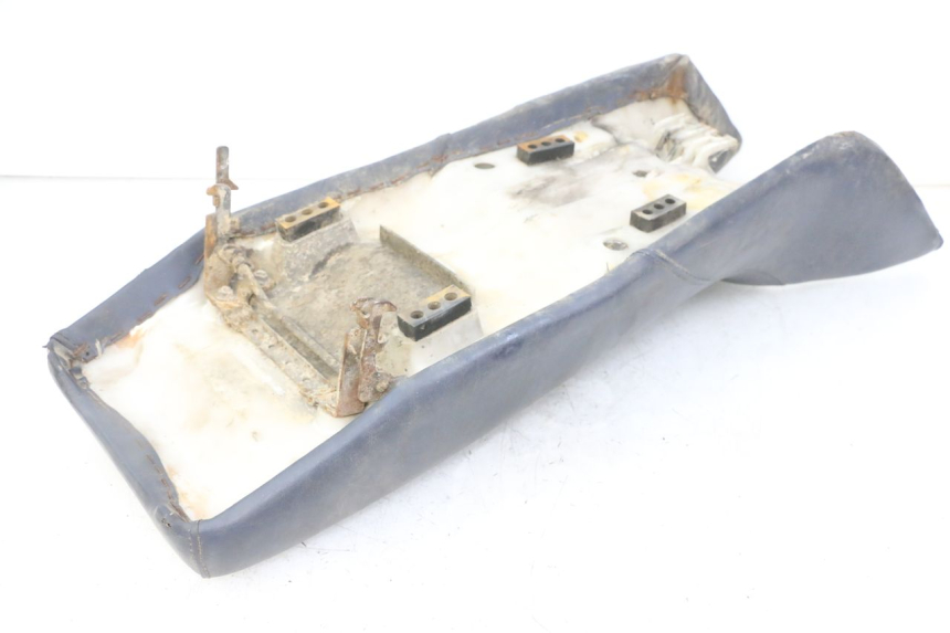 photo de SELLE HONDA MTX TC02 125 (1987 - 1989) - Zoom auf Gebrauchszustand