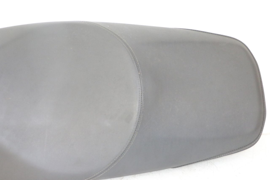 photo de SITZ HONDA SH i 300 (2015 - 2020) - Hochauflösende Nahaufnahme