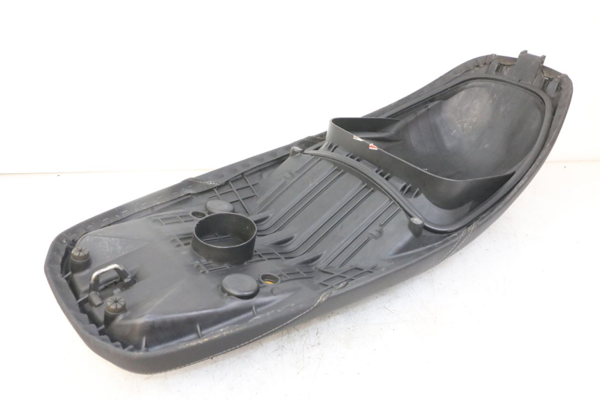 photo de SITZ HONDA SH i 300 (2015 - 2020) - Details der Befestigungspunkte