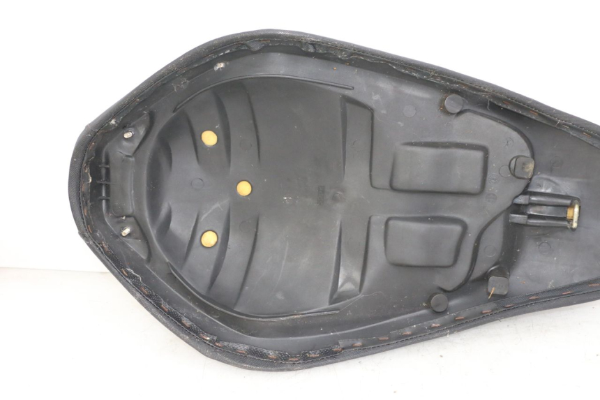 photo de SITZBANK KEEWAY HURRICANE 50 (2006 - 2019) - Details der Befestigungspunkte