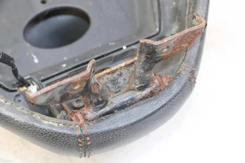 photo de SITZ PIAGGIO IE MP3 YOURBAN 300 (2011 - 2016) - Detailansicht des Bauteils