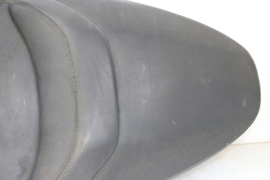 photo de SITZ PIAGGIO IE MP3 YOURBAN 300 (2011 - 2016) - Detailansicht des Bauteils