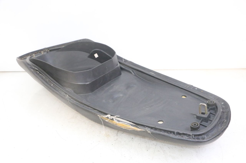 photo de SELLE SYM JET 14 4T 50 (2018 - 2022) - Oberflächenzustand und Material