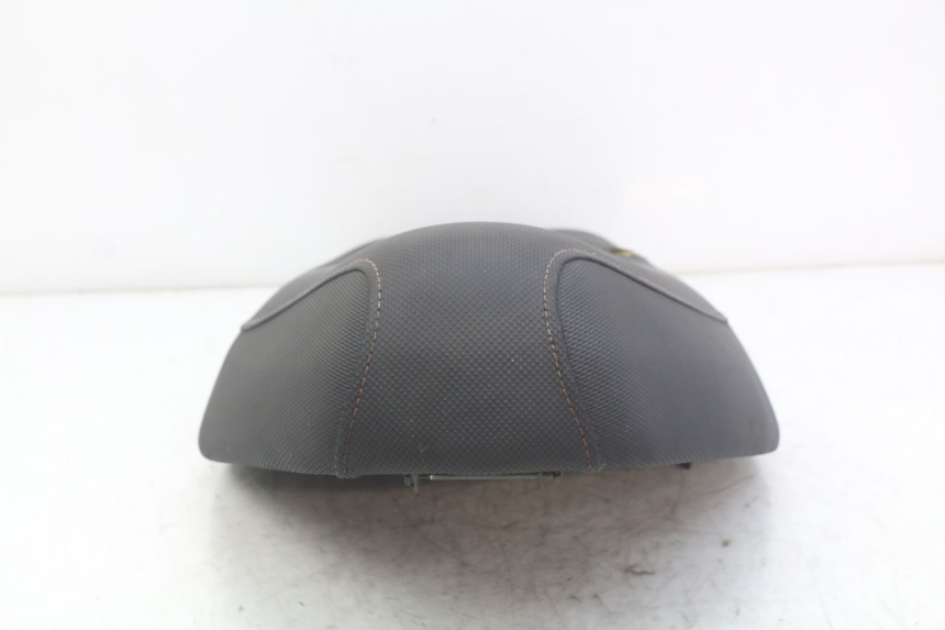 photo de SITZBANK SYM JET EURO X 2T 50 (2003 - 2007) - Oberflächenzustand und Material