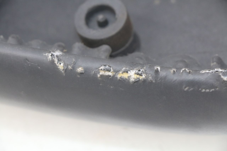 photo de SELLE PEUGEOT KISBEE 2T 50 (2010 - 2017) - Alternative Perspektive