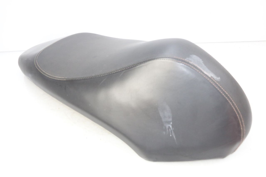 photo de SELLE PEUGEOT KISBEE 2T 50 (2010 - 2017) - Weitere Ansicht des Artikels