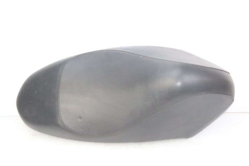 photo de SELLE PEUGEOT KISBEE 2T 50 (2010 - 2017) - Hauptansicht