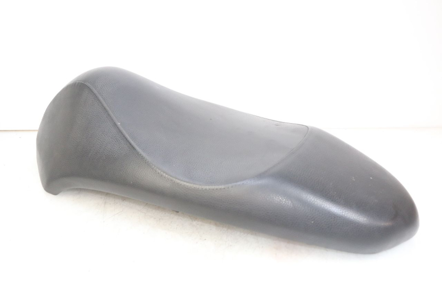 photo de SELLE PEUGEOT KISBEE 2T 50 (2010 - 2017) - Technische Nahaufnahme