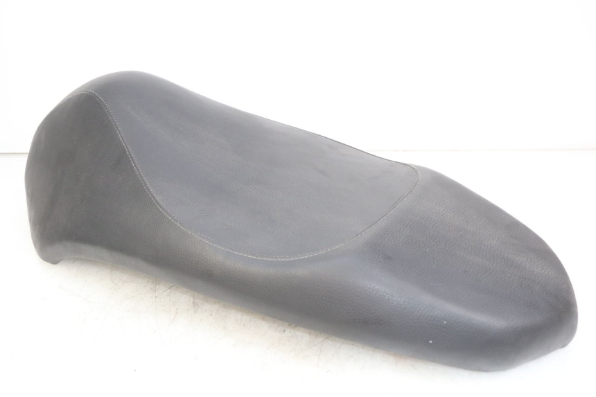photo de SELLE PEUGEOT KISBEE 2T 50 (2010 - 2017) - Alternative Perspektive