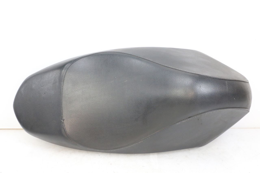 photo de SITZ PEUGEOT KISBEE 2T 50 (2018 - 2022) - Hauptansicht