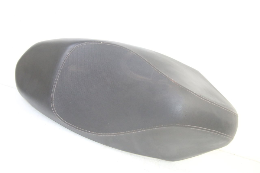 photo de SELLE PEUGEOT KISBEE 2T 50 (2010 - 2017) - Hauptansicht