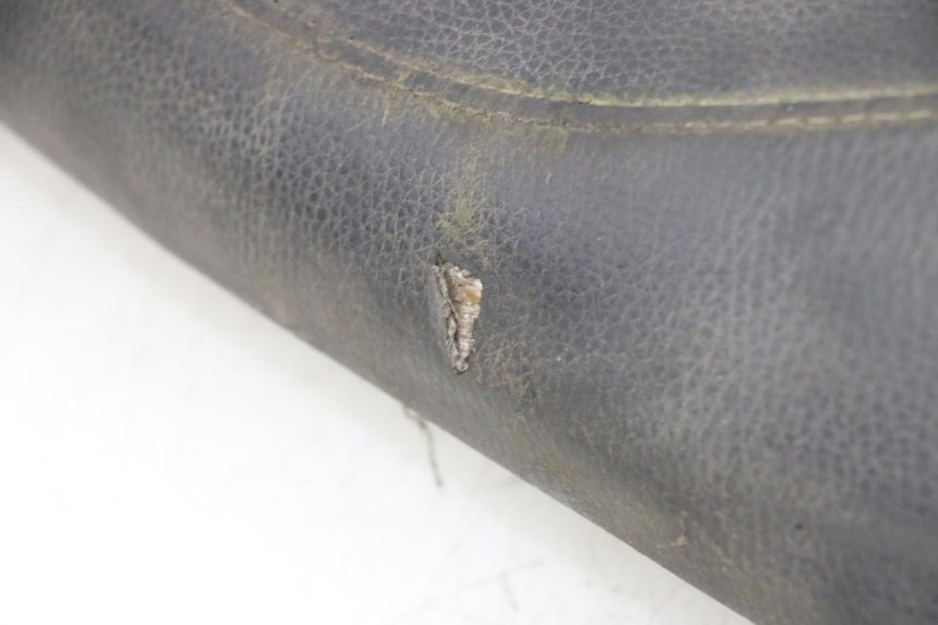 photo de SELLE PEUGEOT KISBEE 2T 50 (2010 - 2017) - Weitere Ansicht des Artikels