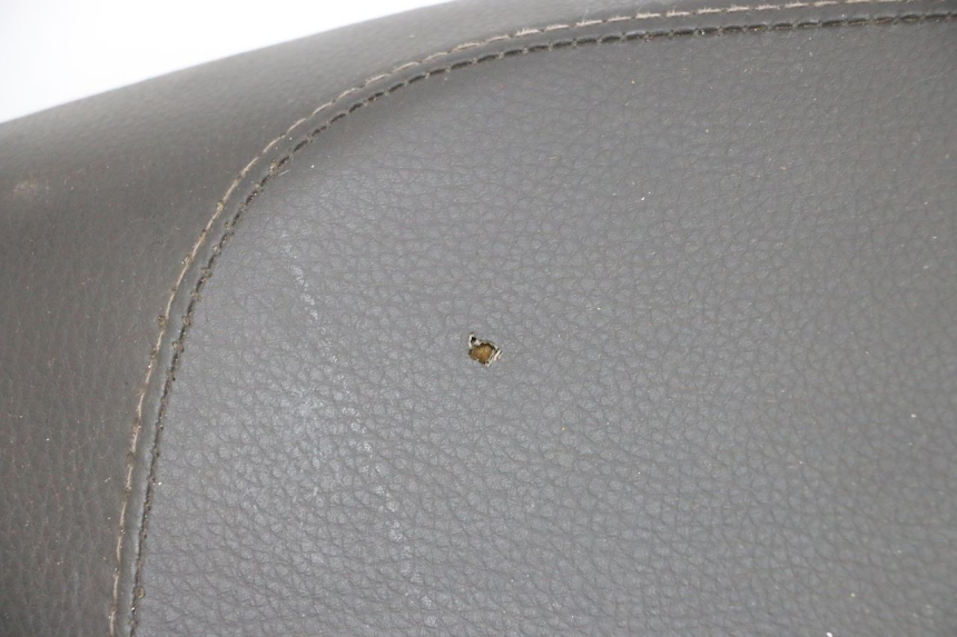 photo de SELLE PEUGEOT KISBEE 2T 50 (2010 - 2017) - Alternativer Blickwinkel