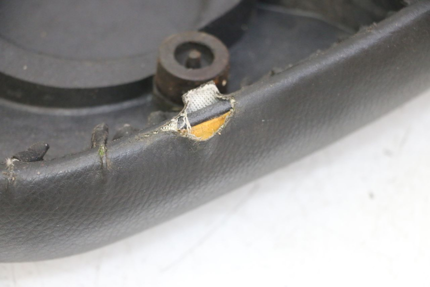 photo de SELLE PEUGEOT KISBEE 2T 50 (2010 - 2017) - Gesamtansicht des Produkts