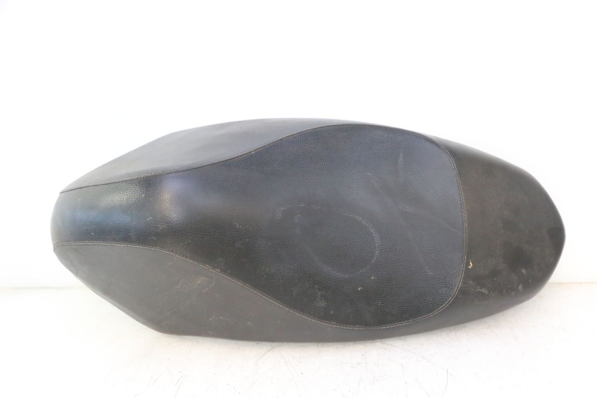 photo de SELLE PEUGEOT KISBEE 2T 50 (2010 - 2017) - Hauptansicht
