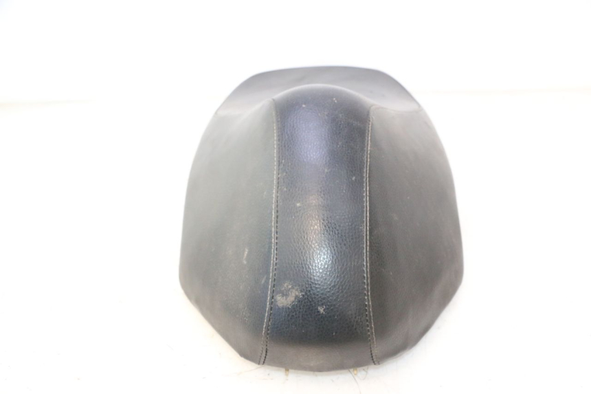 photo de SELLE PEUGEOT KISBEE 2T 50 (2010 - 2017) - Charakteristische Merkmale