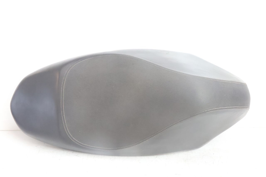 photo de SELLE PEUGEOT KISBEE 2T 50 (2010 - 2017) - Hauptansicht