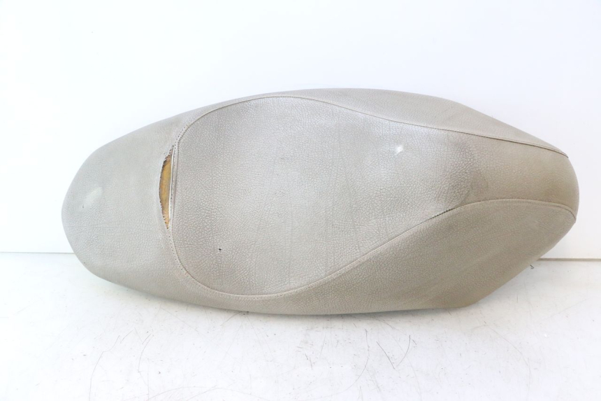 photo de SELLE PEUGEOT KISBEE 2T 50 (2010 - 2017) - Hauptansicht