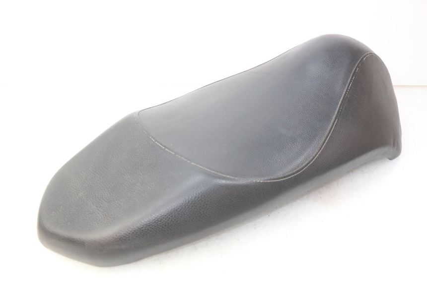 photo de SELLE PEUGEOT KISBEE 4T 50 (2018 - 2022) - Technische Nahaufnahme