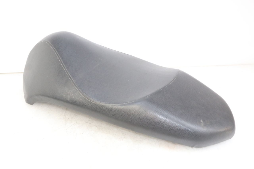 photo de SELLE PEUGEOT KISBEE 4T 50 (2018 - 2022) - Oberflächenzustand und Material